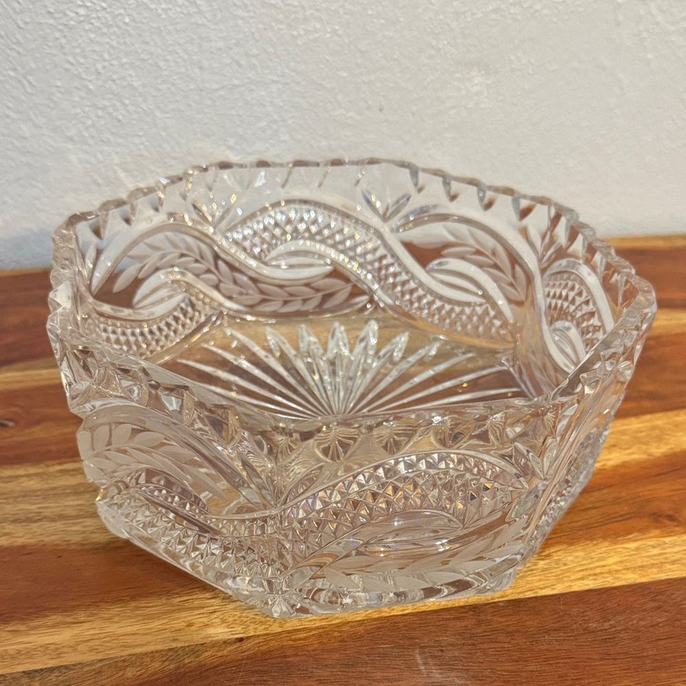 Vintage Heavy Cut Crystal Clear Glass Oval Serving Bowl Starburst Design Decor